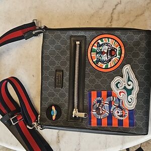 Gucci night courrier messenger bag GG coated canvas with applique